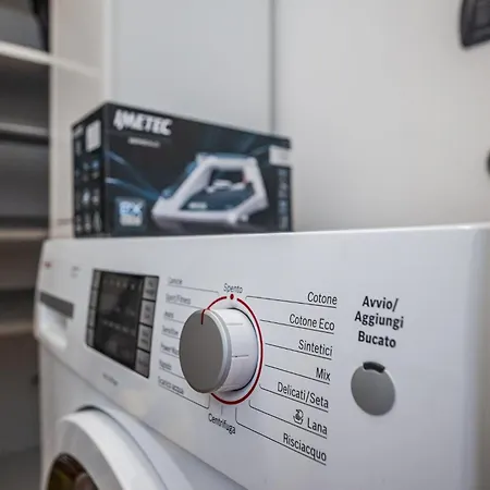 Bologna, Vicino Al Centro E Ospedale Sant'orsola, Parcheggio Privato - Corde & Colori * בולוניה