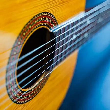 Bologna, Vicino Al Centro E Ospedale Sant'orsola, Parcheggio Privato - Corde & Colori