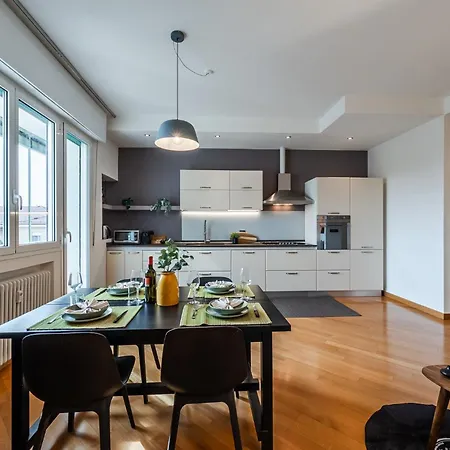 Appartamento Bologna, Vicino Al Centro E Ospedale Sant'orsola, Parcheggio Privato - Corde&colori *