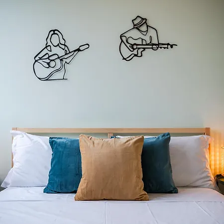 Appartamento Bologna, Vicino Al Centro E Ospedale Sant'orsola, Parcheggio Privato - Corde&colori Bologna